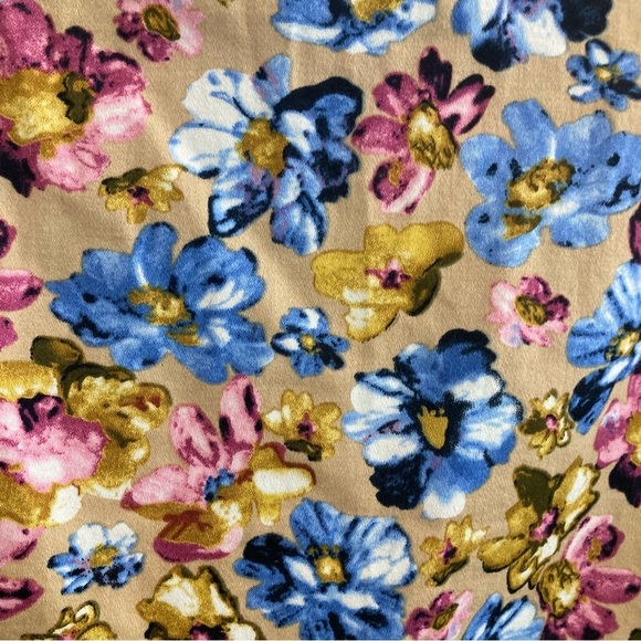 ORB LIFE Sz  M Sprout Beige Floral Cropped Bomber Jacket New with Tag - Picture 3 of 12